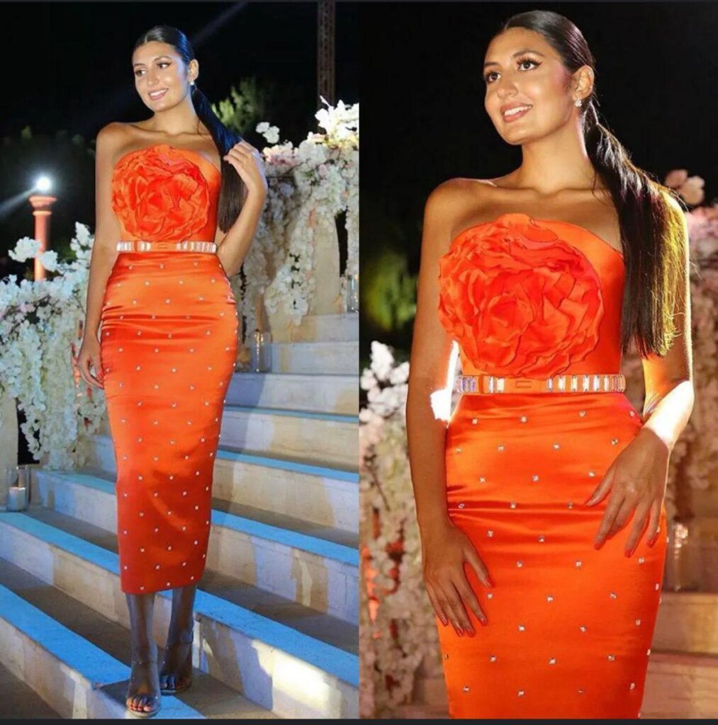 Rochie portocalie cu floare 3D