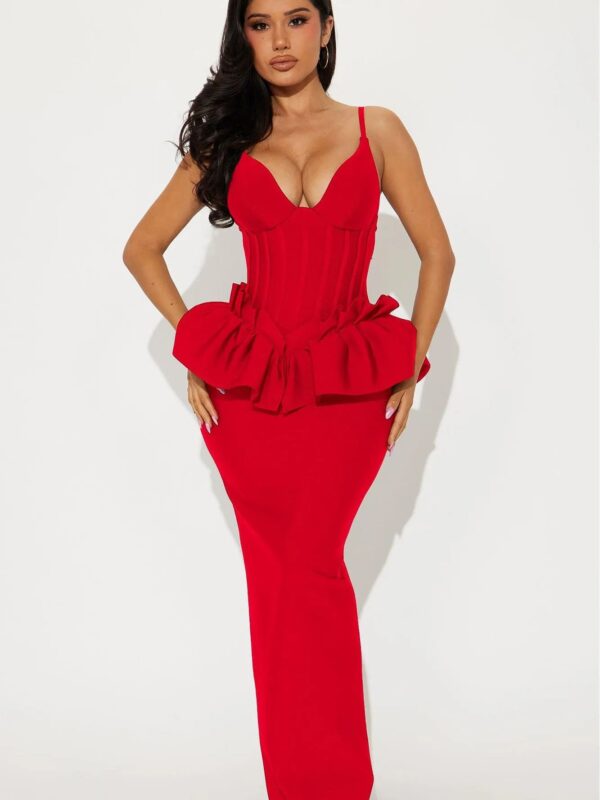 Rochie roșie cu corset