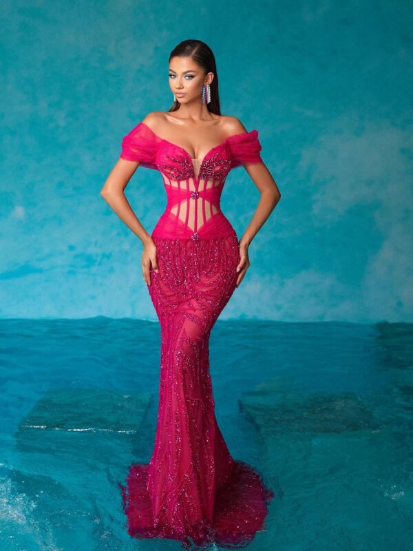 Rochie roz fucsia cu corset semi-transparent