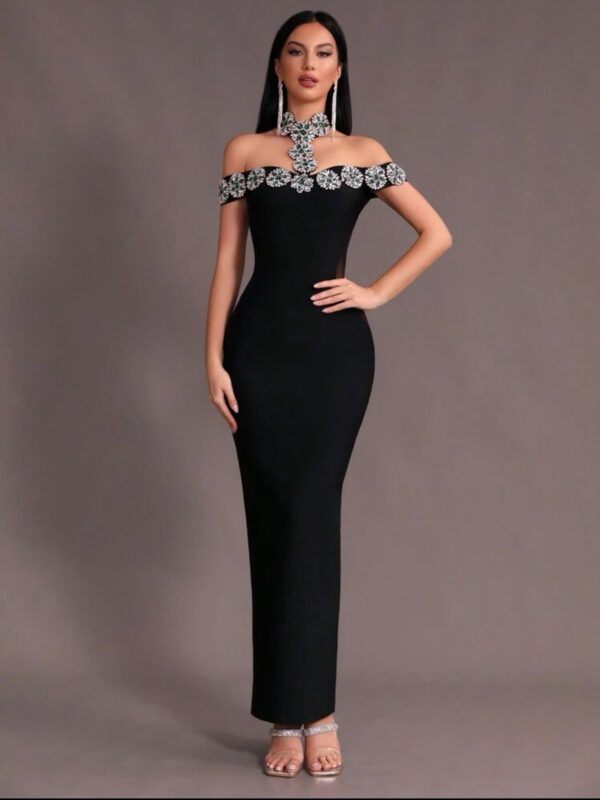 Rochie neagră elegantă