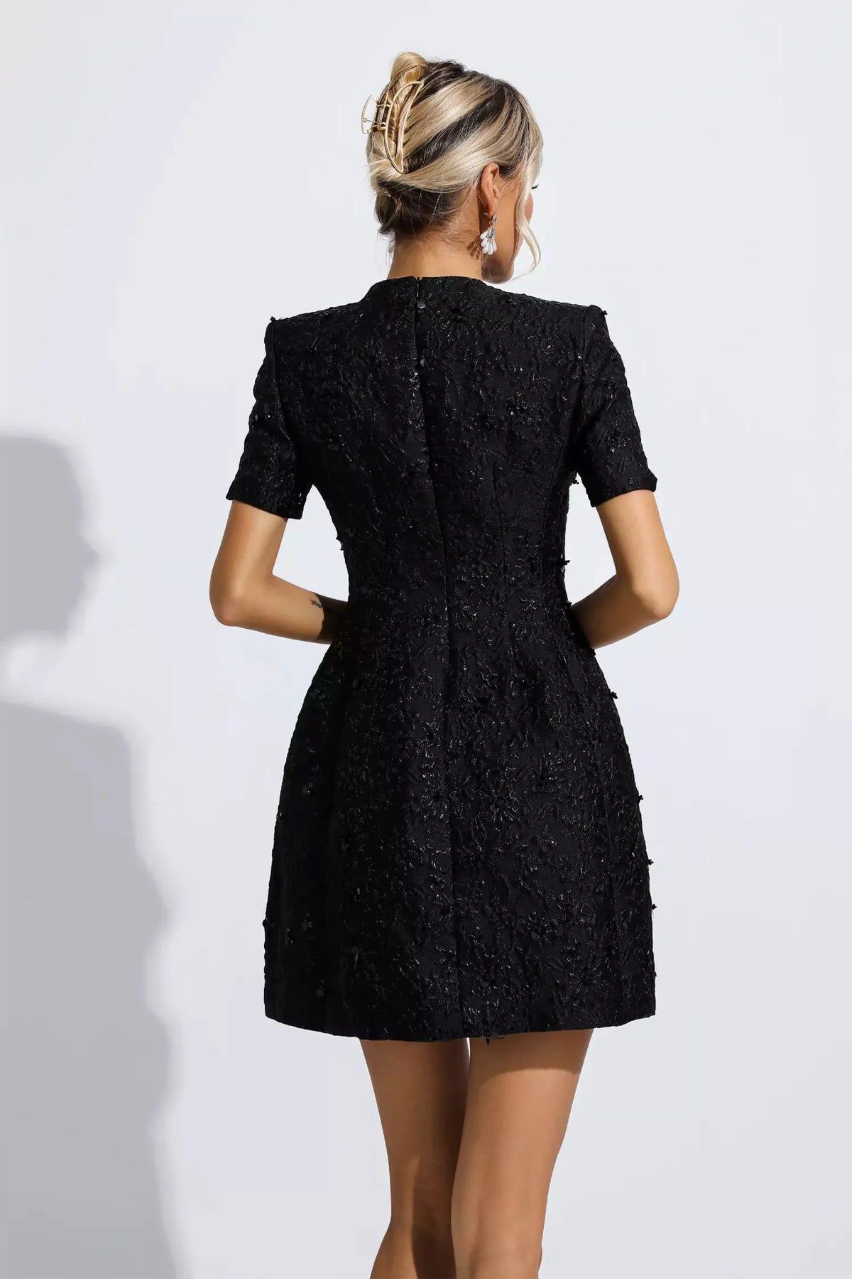 Rochie roz cu model din pietre - imagine 8