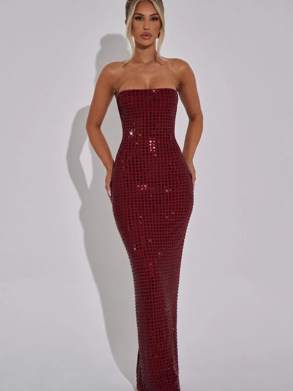 Rochie sexy cu ștrasuri