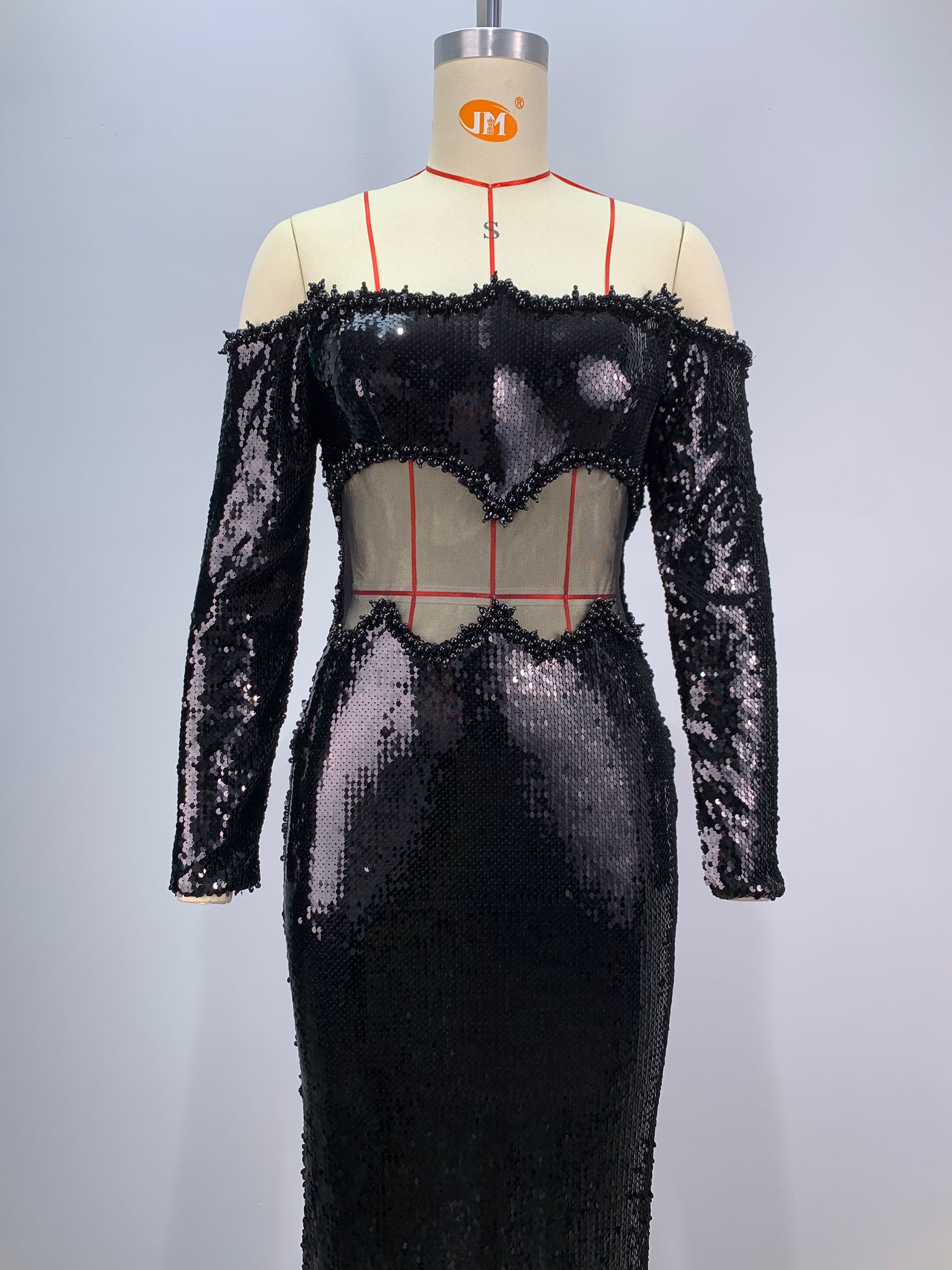 Rochie elegantă din paiete - imagine 4