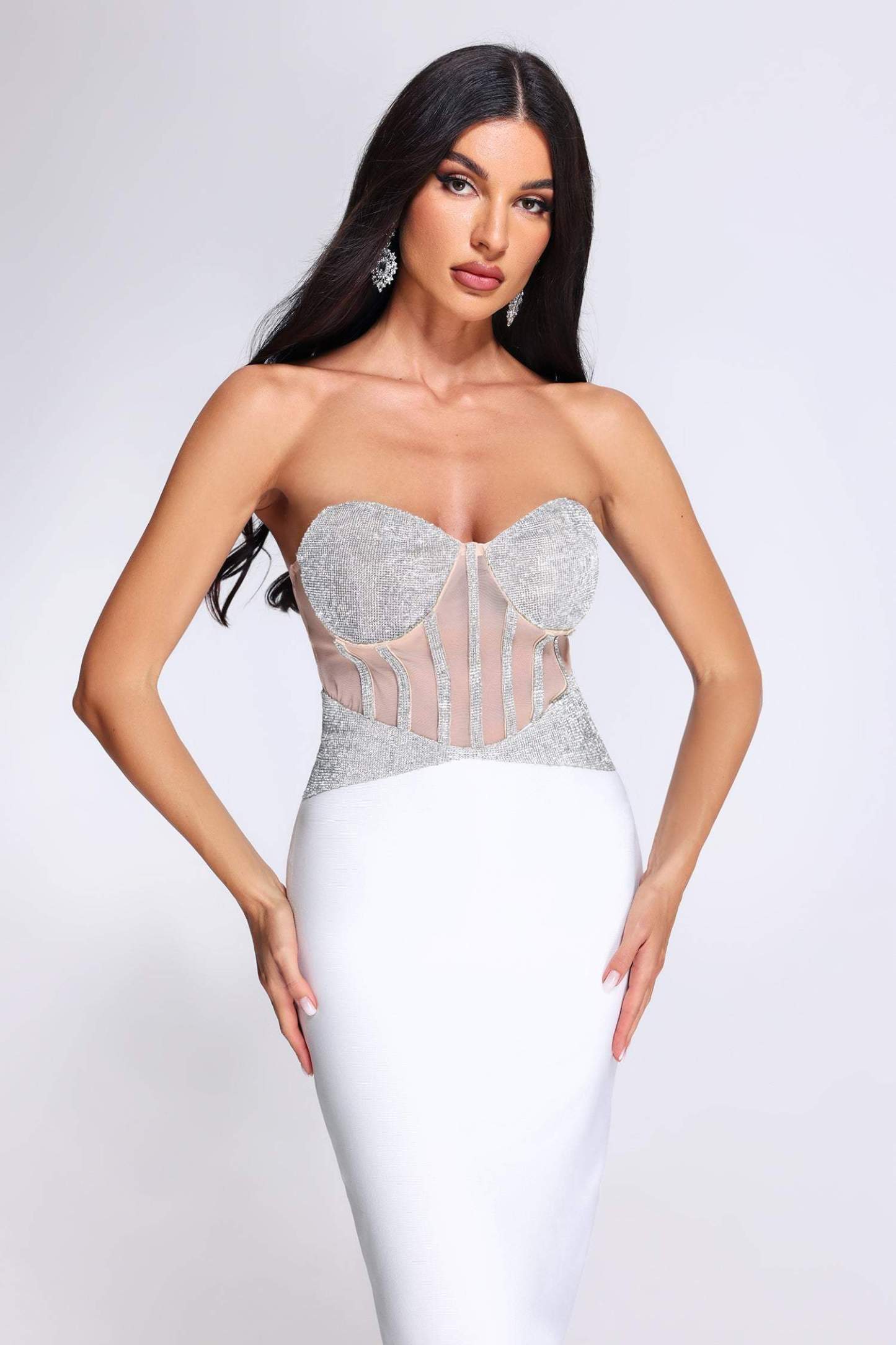 Rochie elegantă albă cu corset - imagine 3