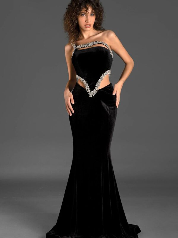 Rochie sexy decorată cu pietre