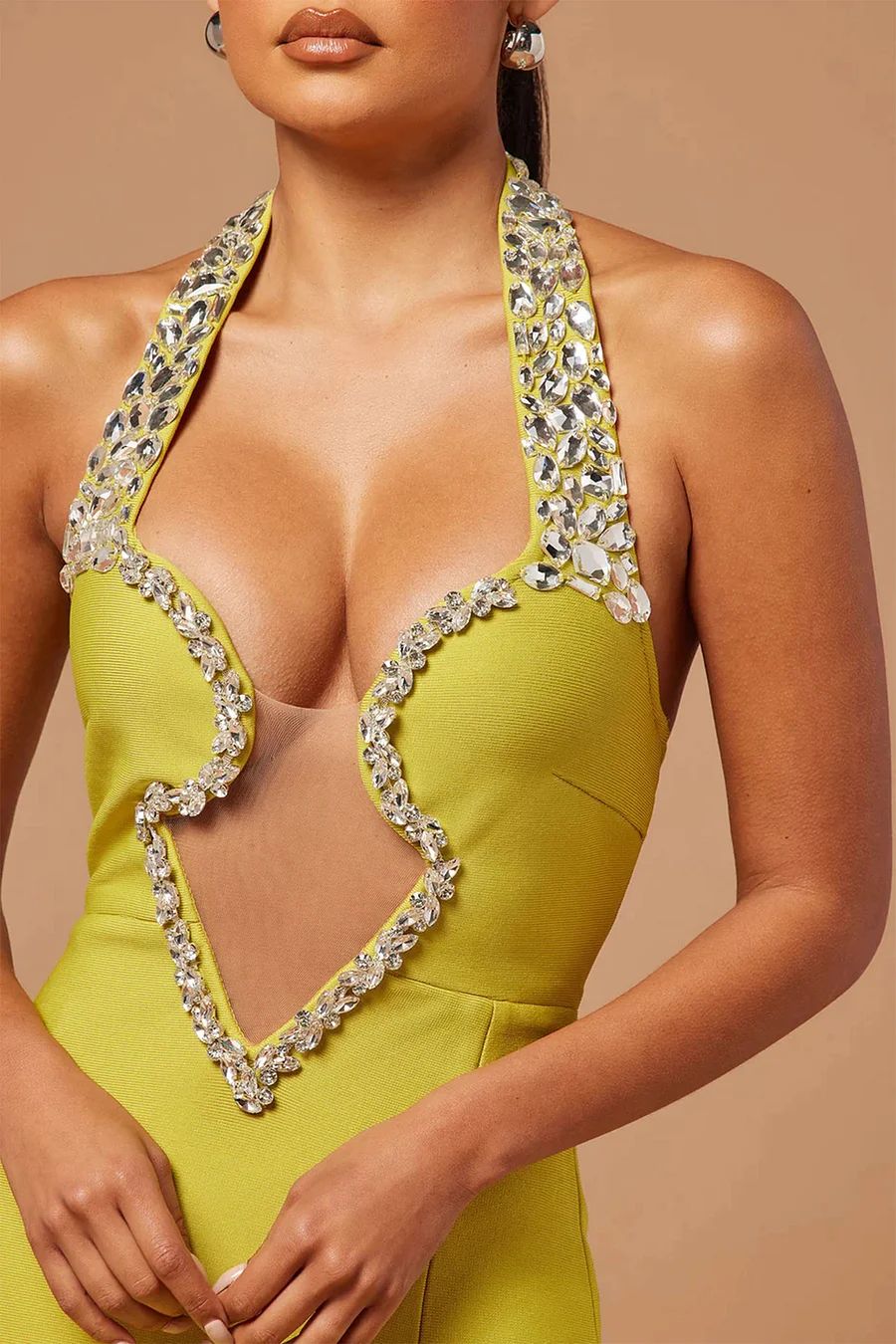 Rochie elegantă cu decolteu atractiv - imagine 6