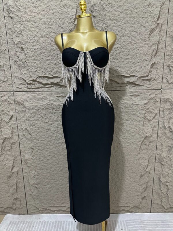 Rochie sexy cu spatele gol