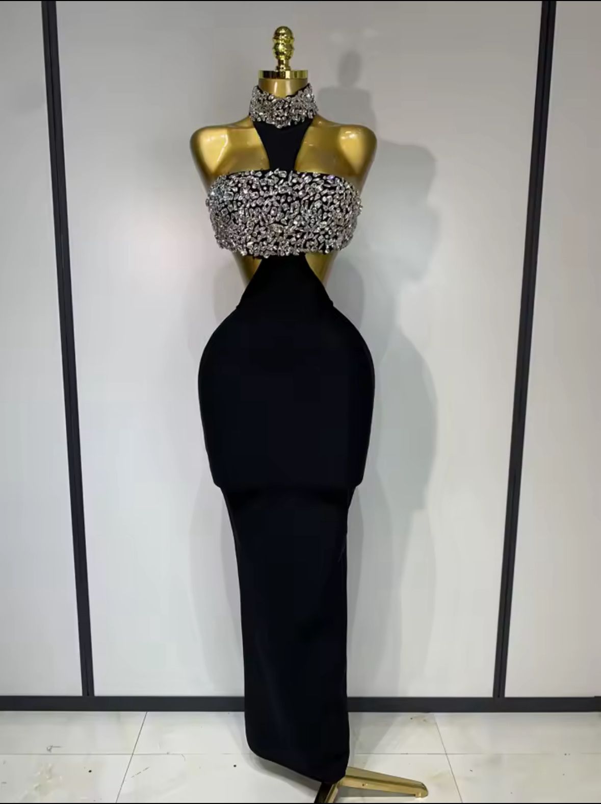 Rochie sexy cu top încrustat cu pietre - imagine 7