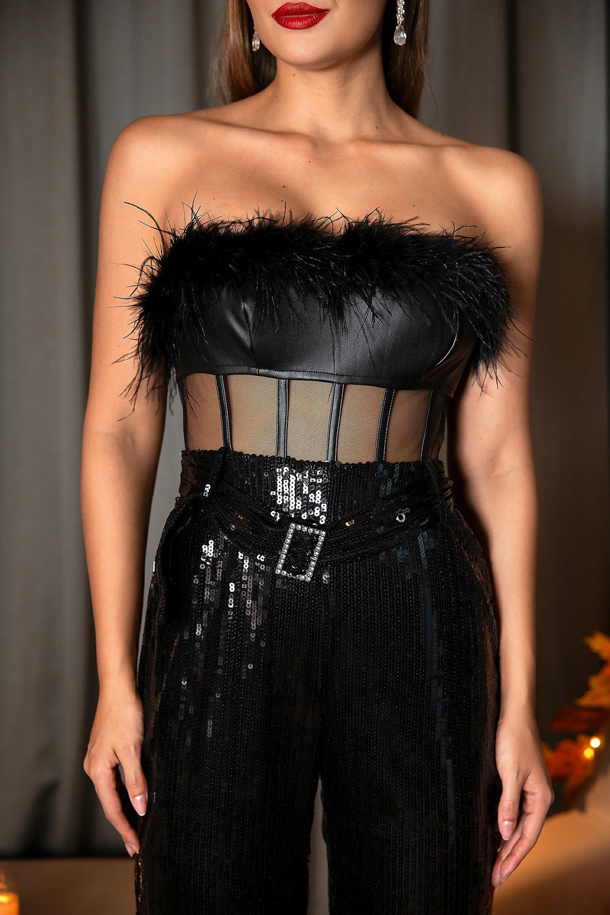 Salopetă elegantă și sexy fără bretele - imagine 4