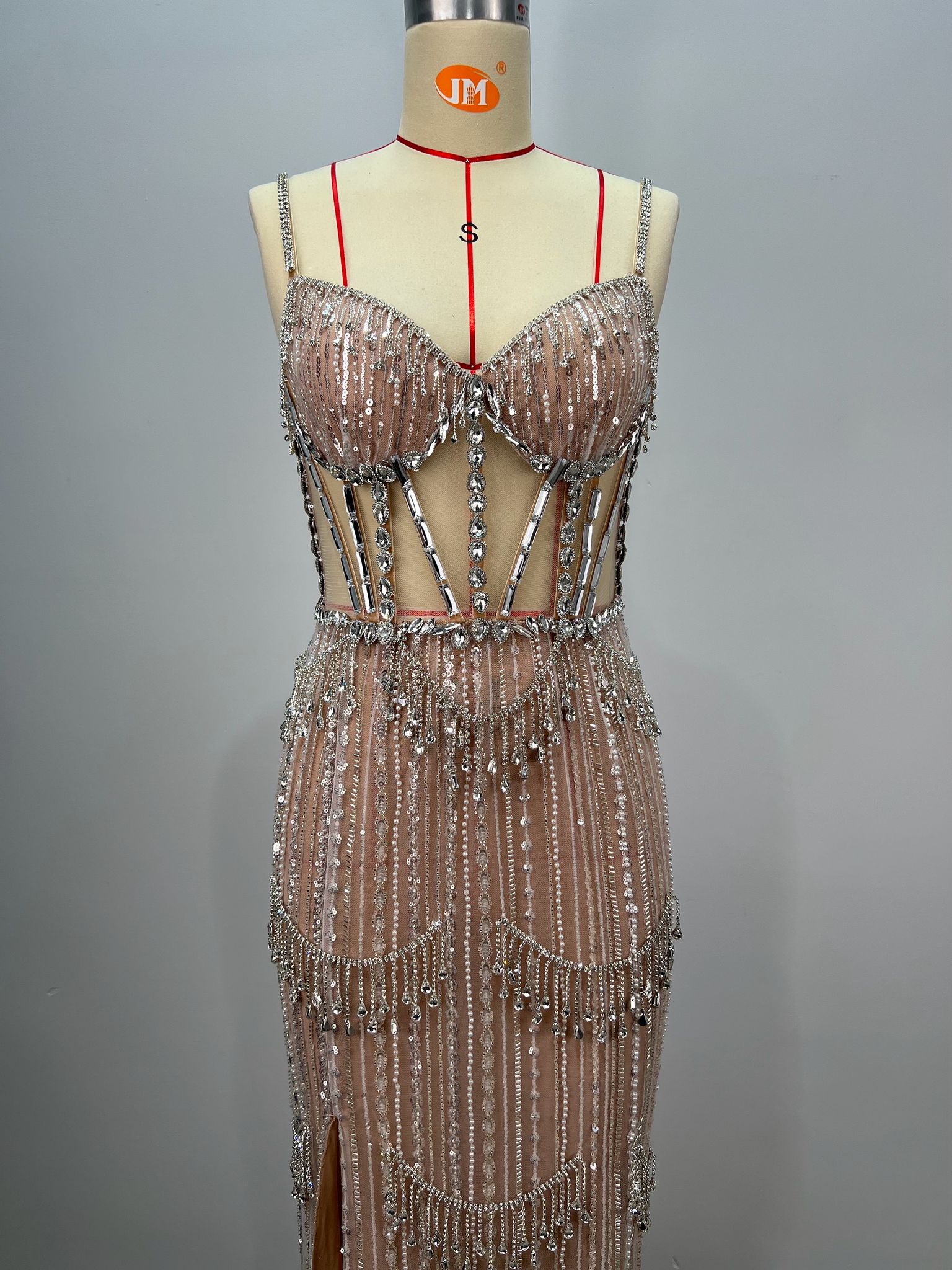 Rochie semi-transparentă cu fantă laterală - imagine 3