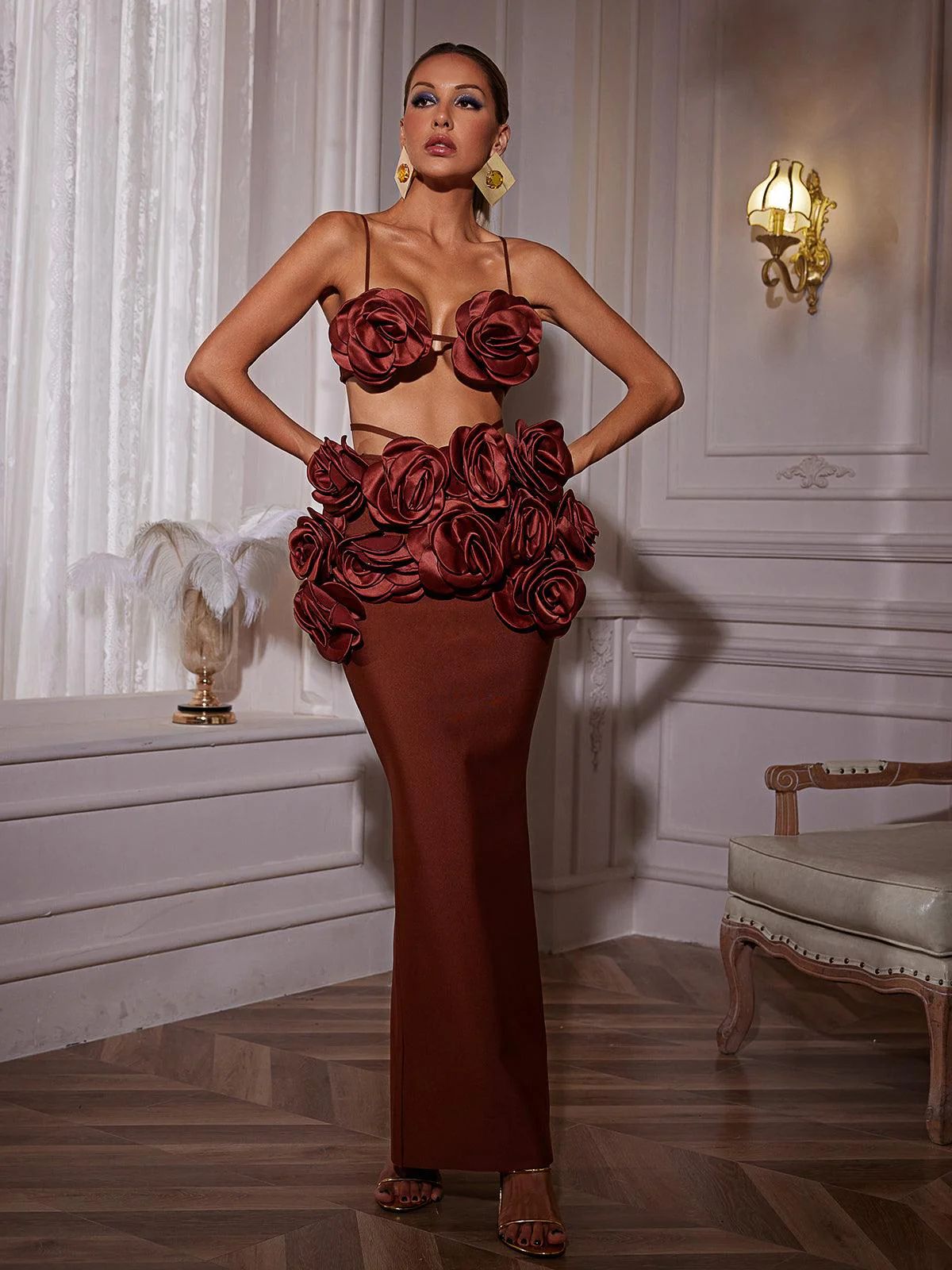 Compleu sexy cu trandafiri - imagine 3
