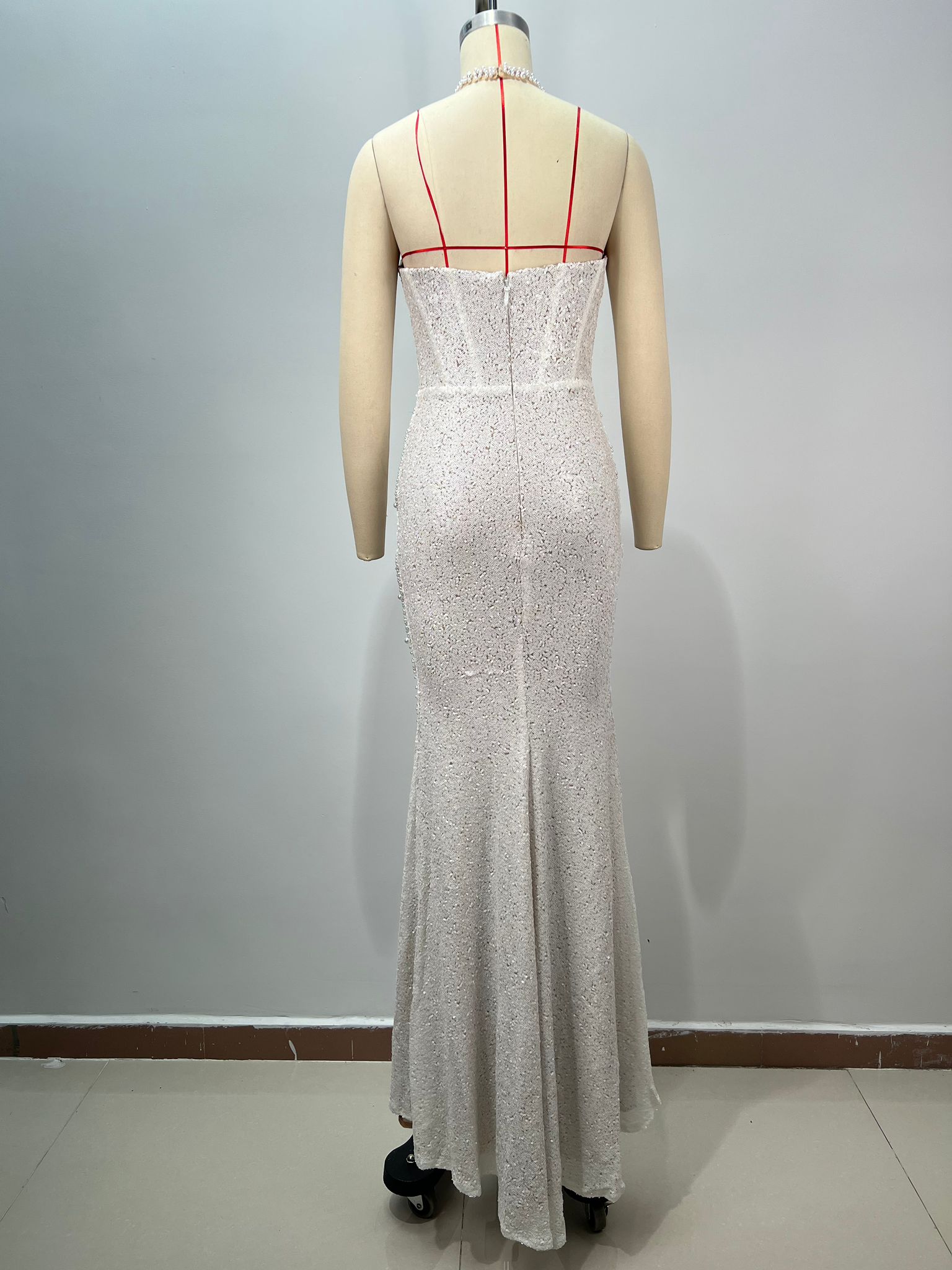 Rochie sexy de ocazie cu mărgele și ștrasuri - imagine 5