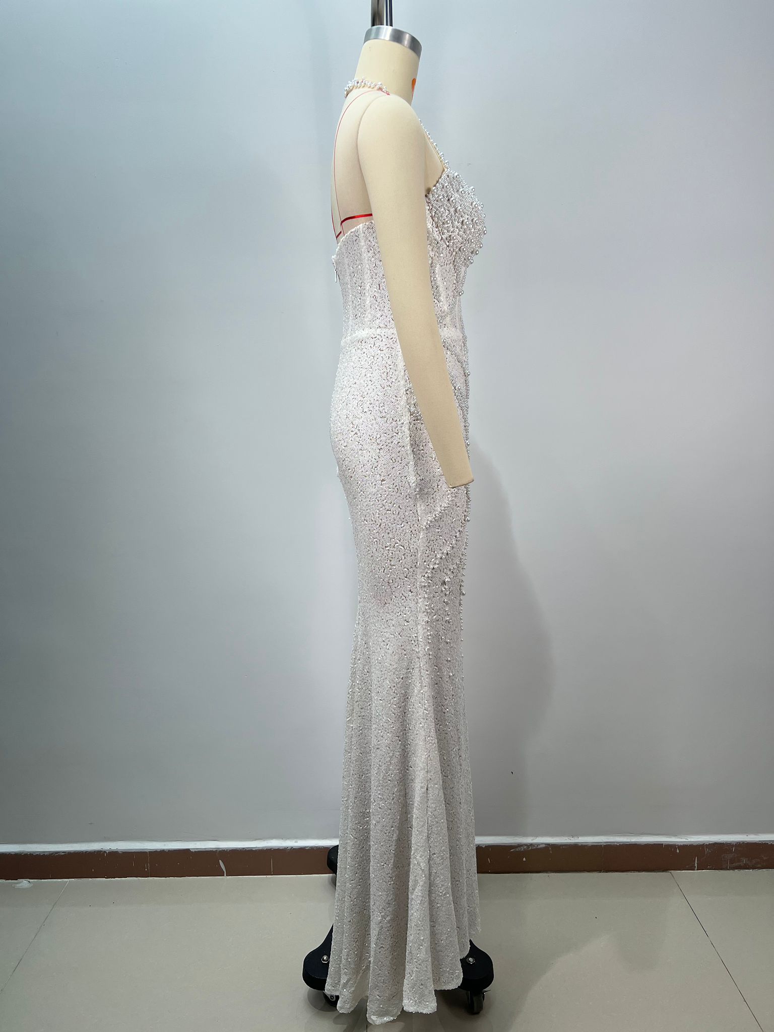 Rochie sexy de ocazie cu mărgele și ștrasuri - imagine 6