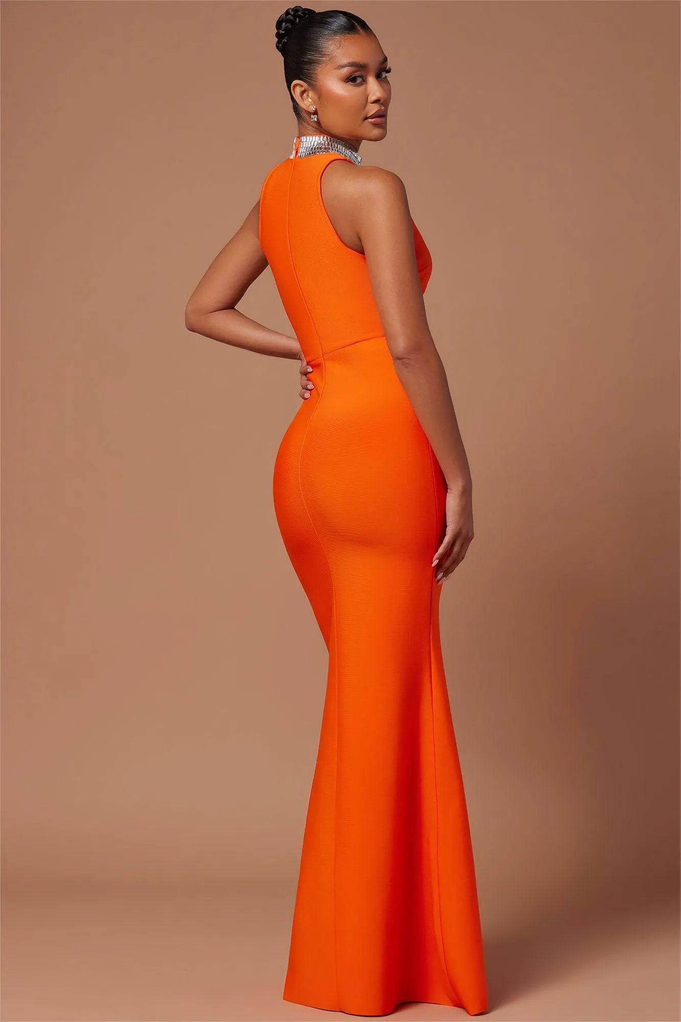 Rochie sexy cu decolteu adânc - imagine 3