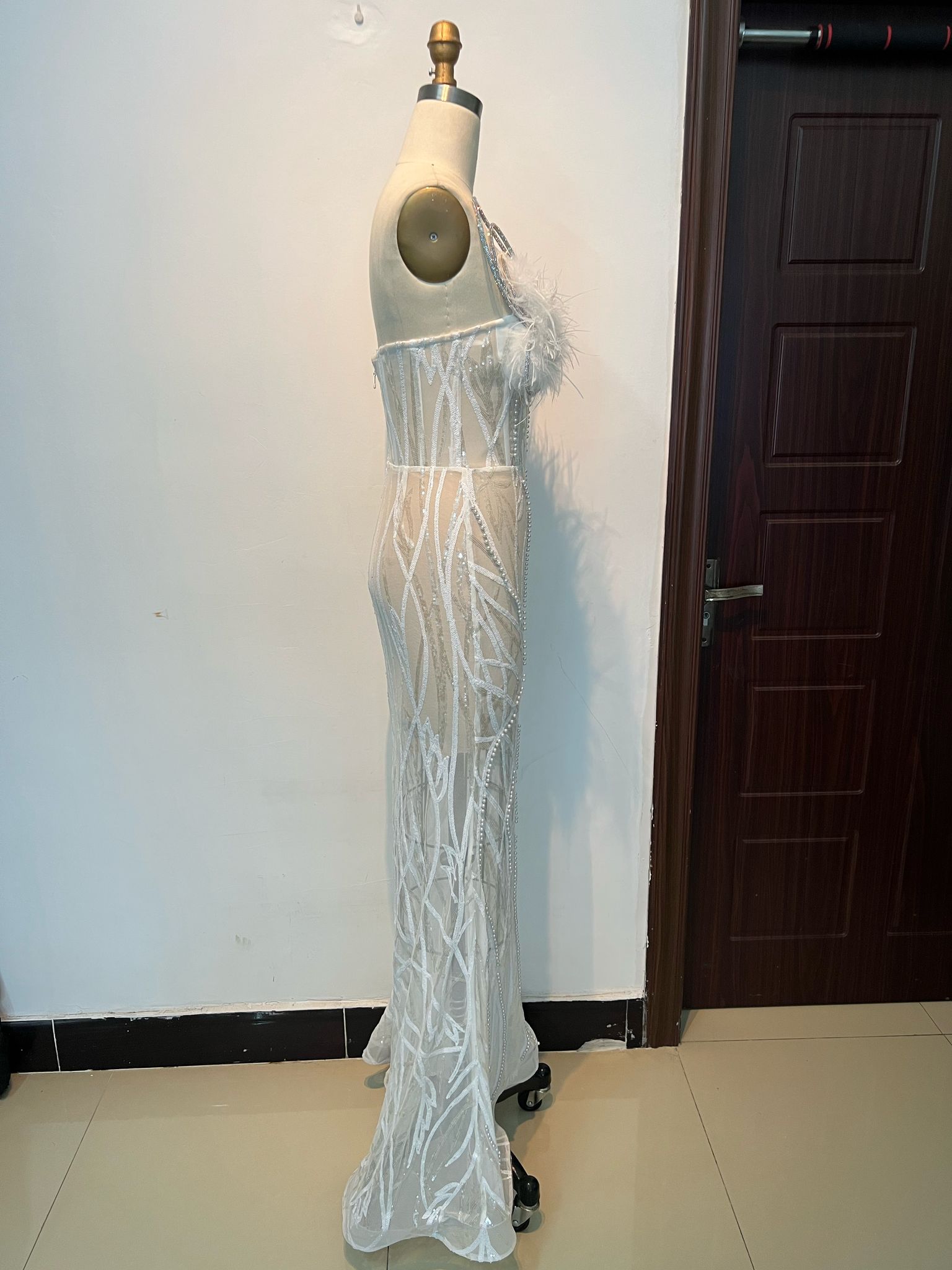 Rochie de ocazie cu corset și puf - imagine 4