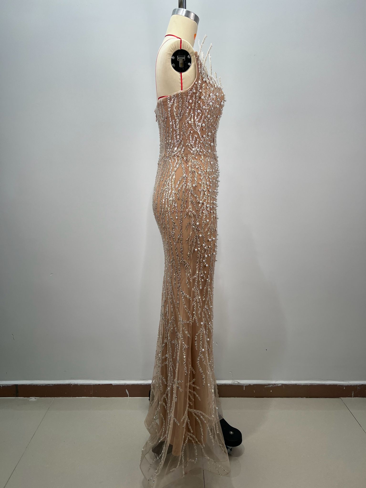 Rochie de ocazie cu decolteu adânc - imagine 2