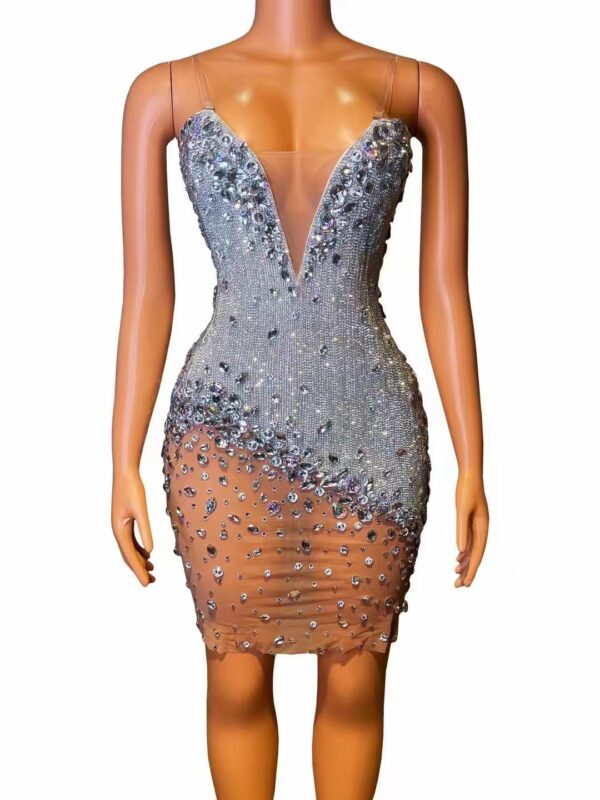 Rochie mini ușor transparentă