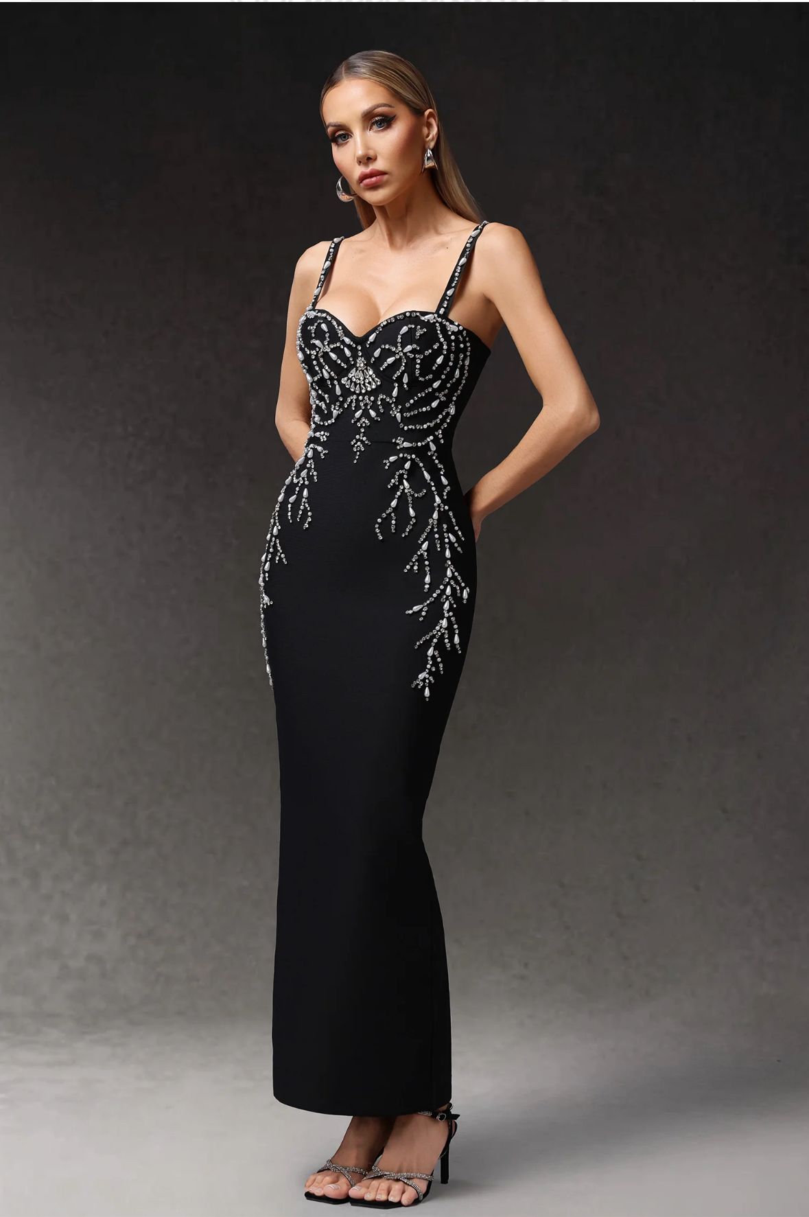 Rochie neagră cu pietre argintii - imagine 2