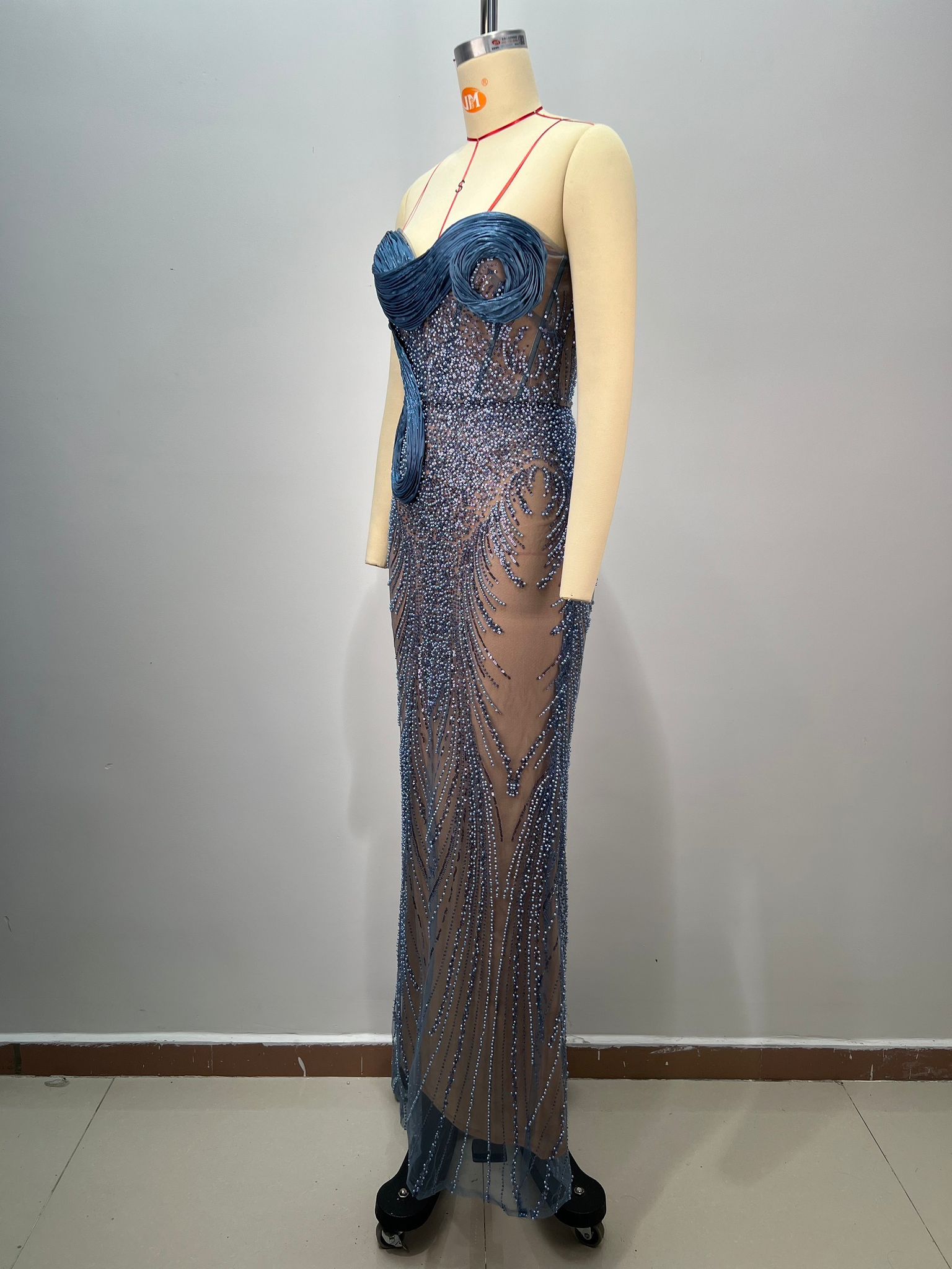 Rochie elegantă pentru evenimente - imagine 4