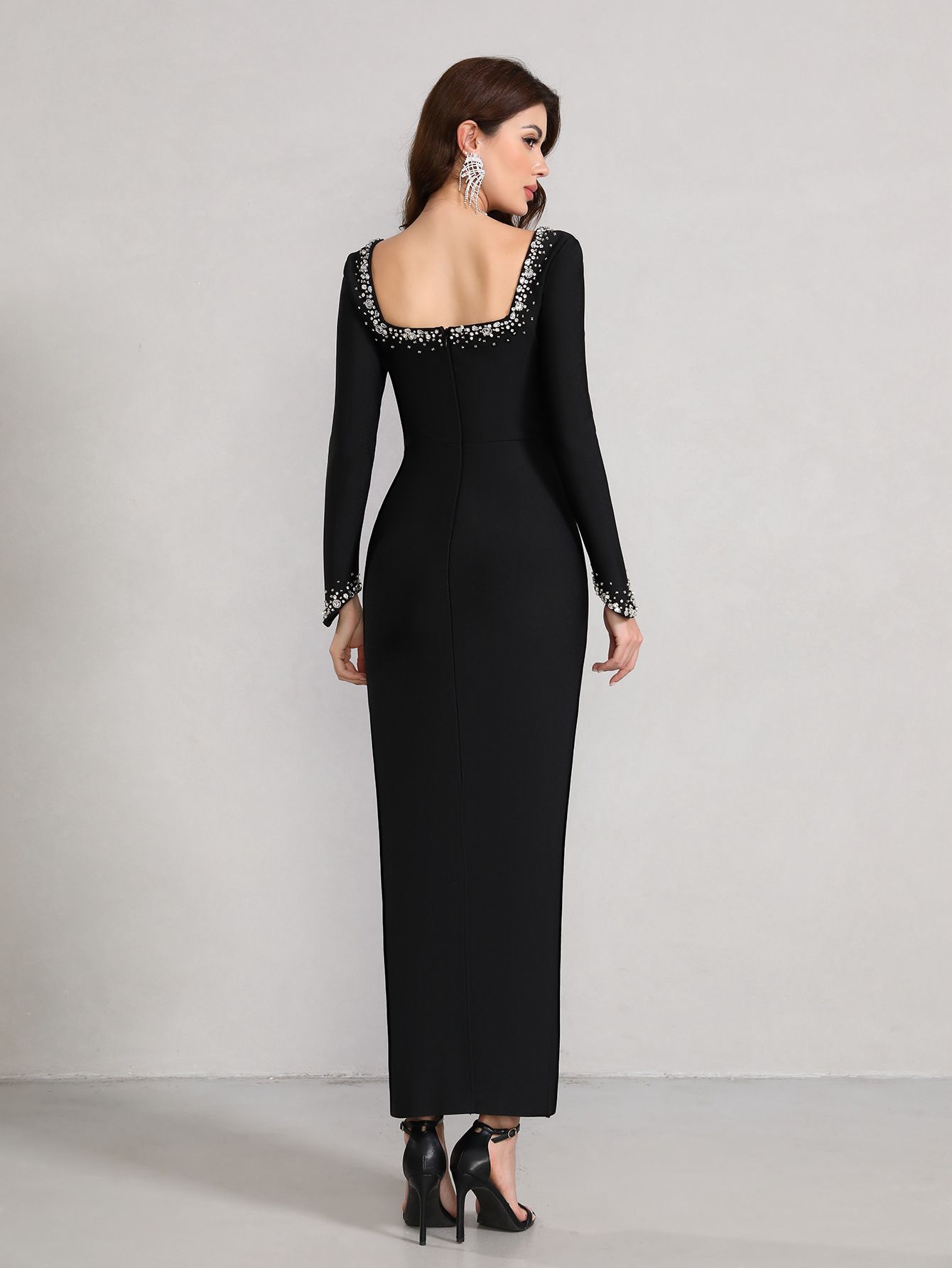 Rochie mulată cu pietre - imagine 4