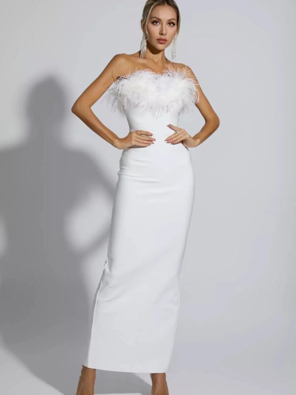 Rochie elegantă mulată cu puf