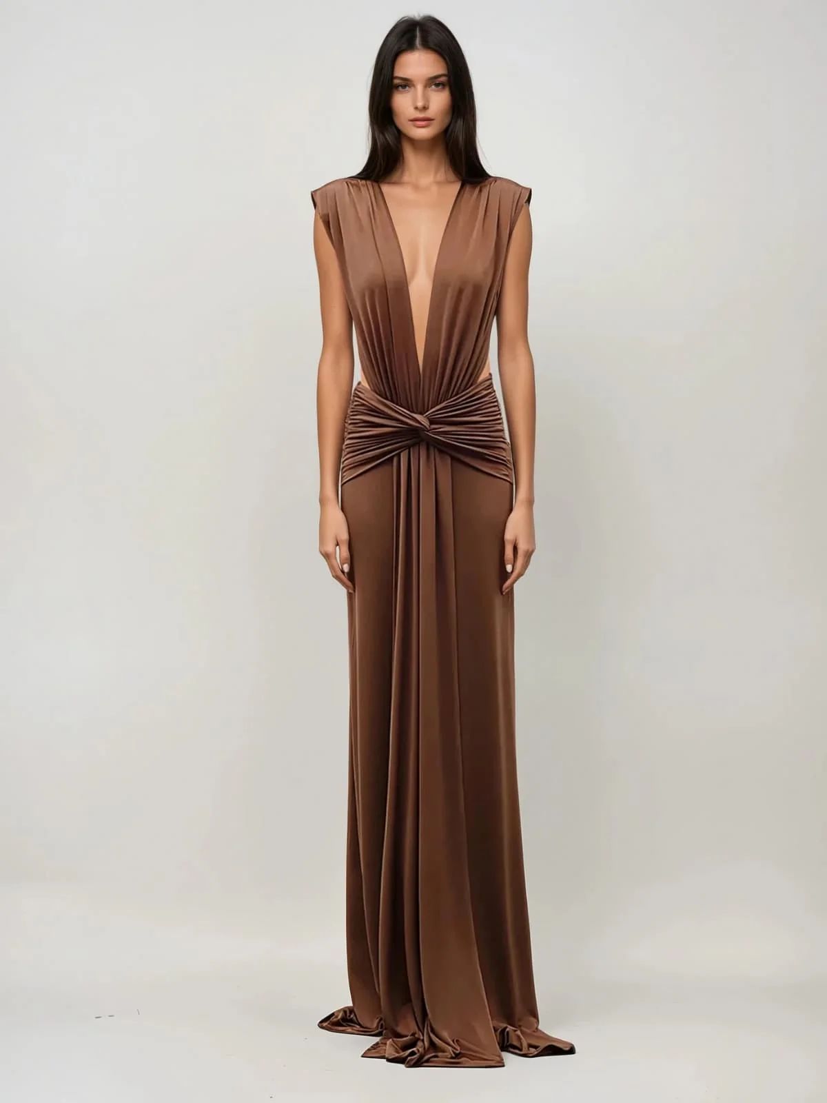 Rochie lungă elegantă din satin cu drapaj în talie