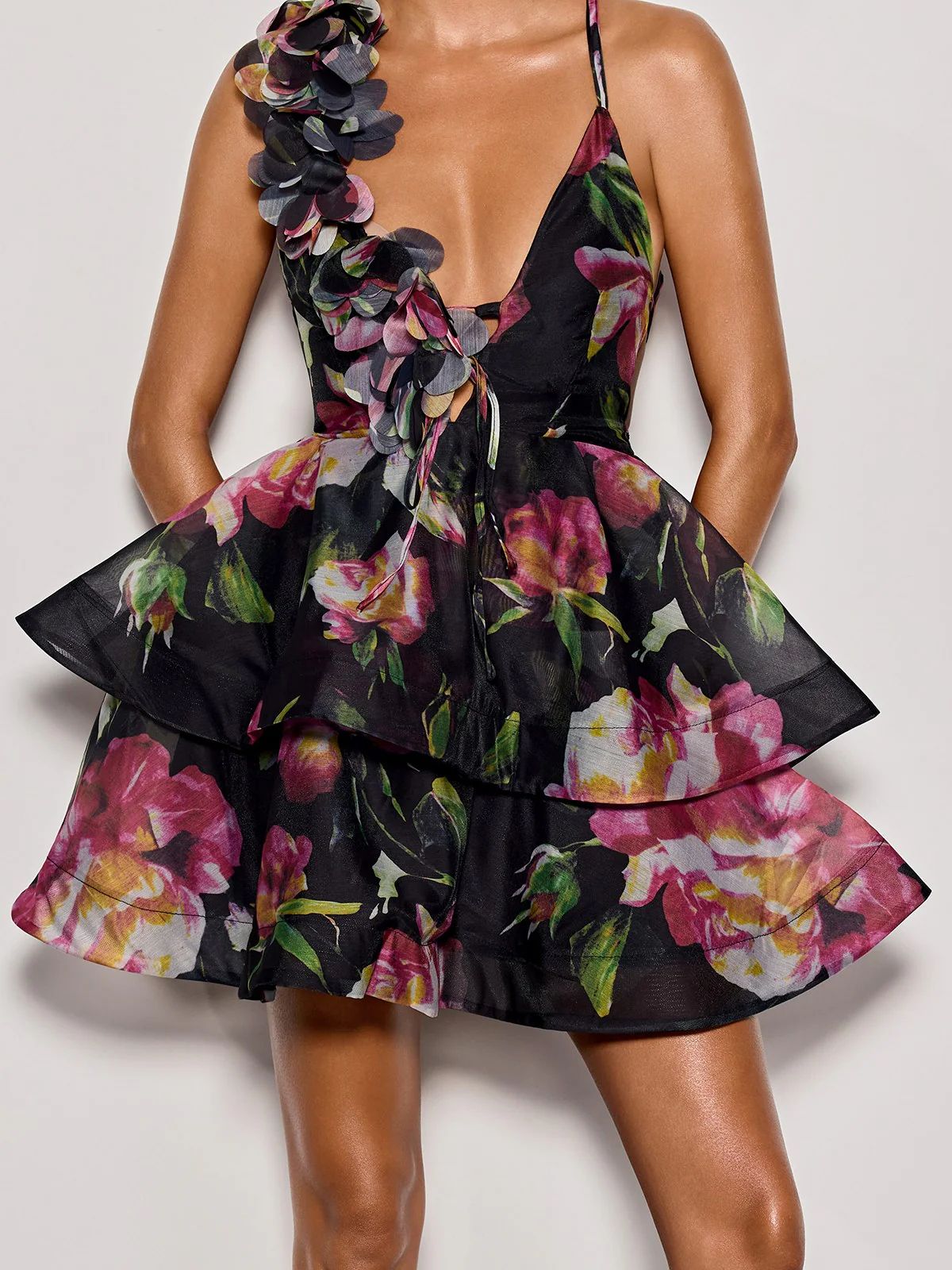 Rochie mini neagră cu imprimeu floral - imagine 6