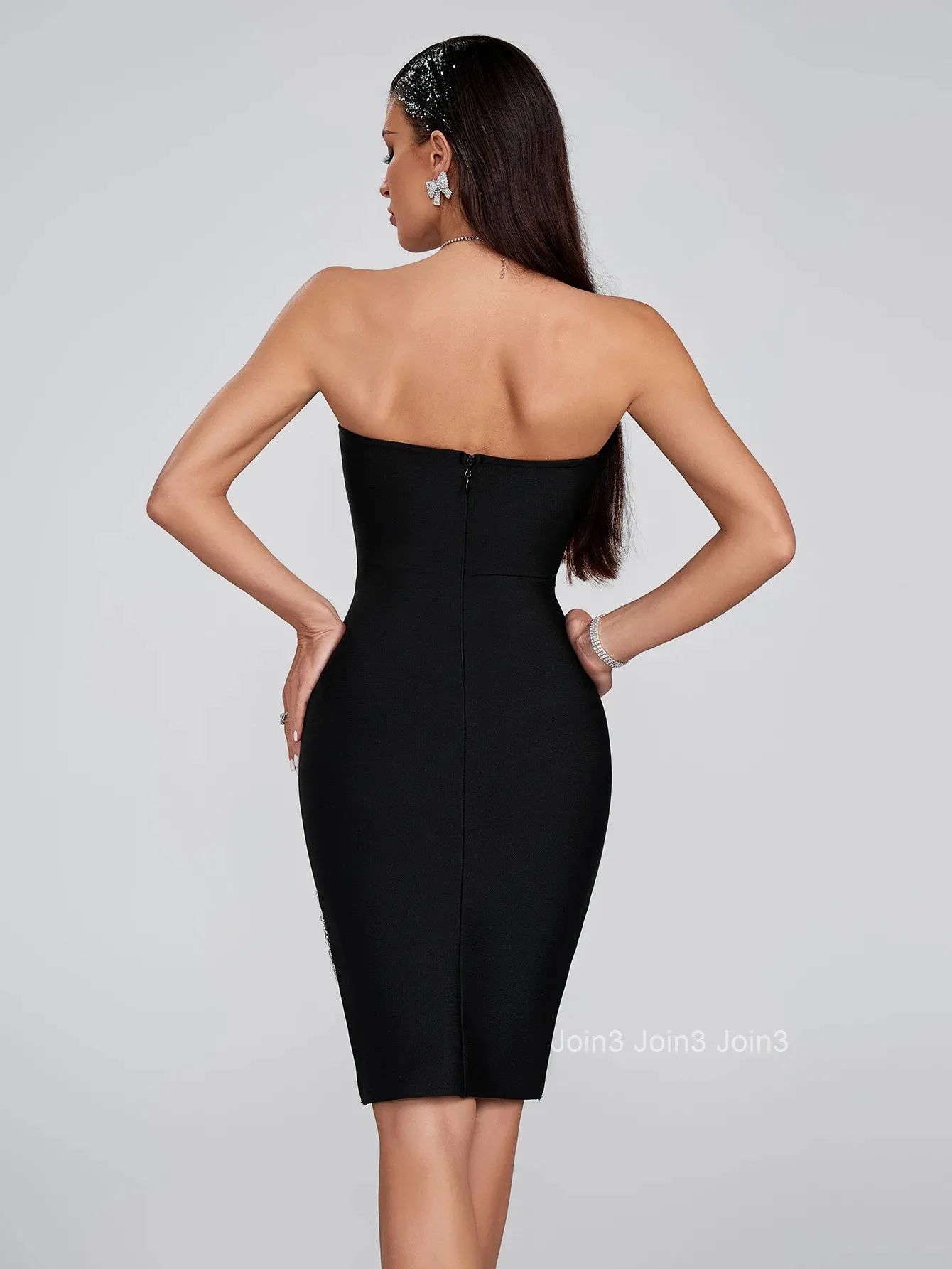 Rochie midi bandage strapless cu decupaje inimă și strasuri - imagine 7