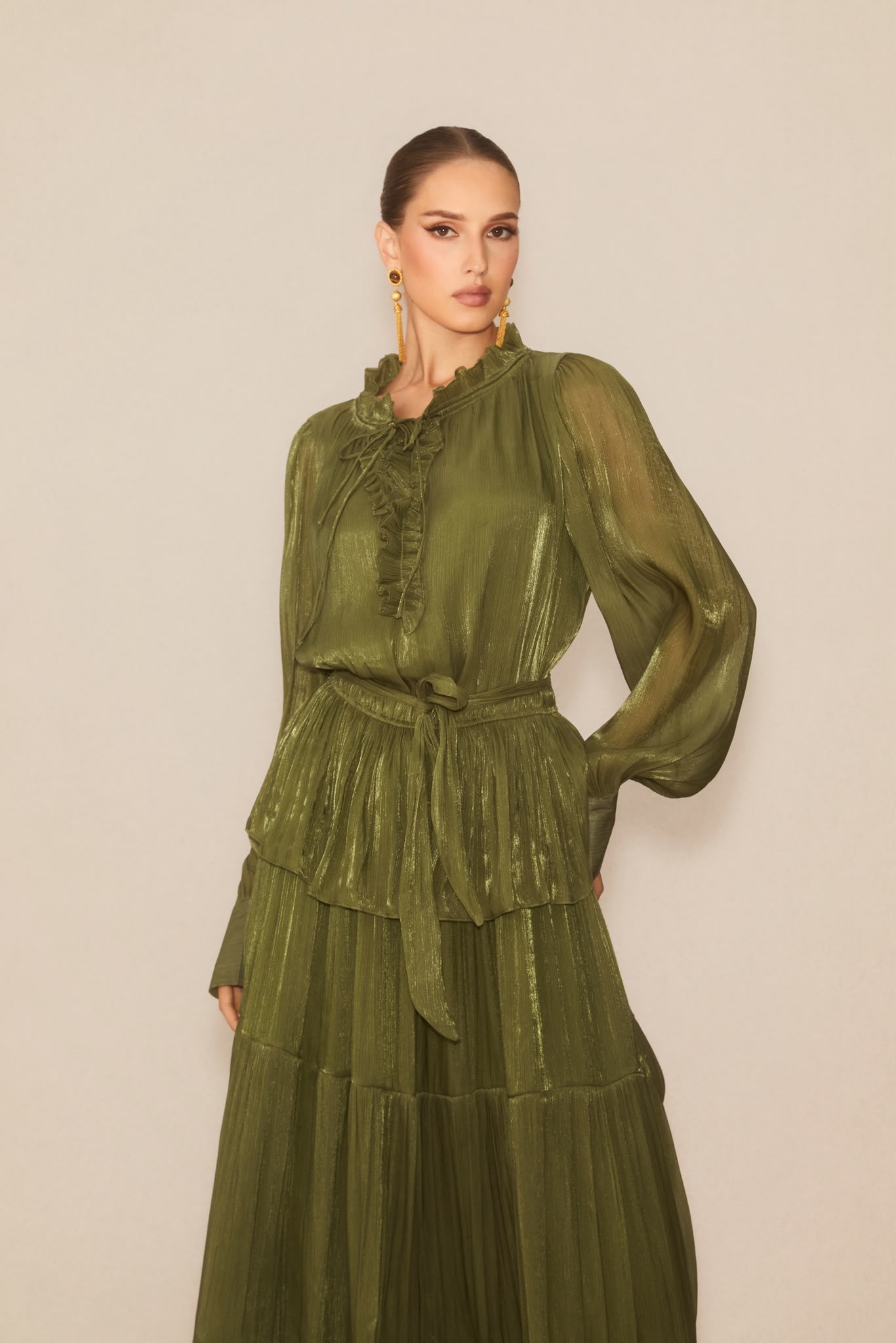 Rochie lungă cu volane și mâneci bufante - imagine 5
